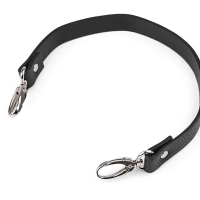 Curea neagra cu carabine pentru geanta